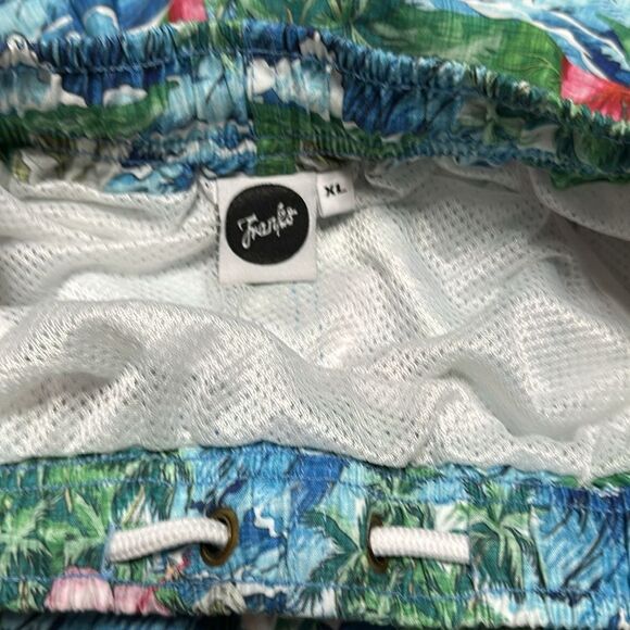 Franks 6” Volcano‎ Oahu Floral Print Lined Swim Shorts Size XL - Picture 6 of 11